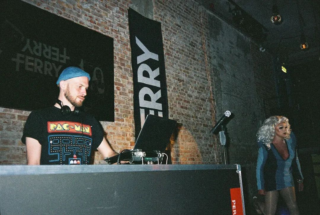Mika Akela by @van_analogue